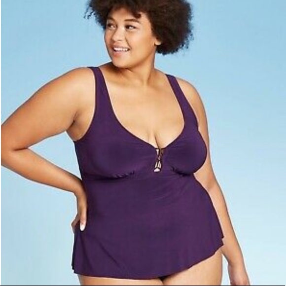 PLUS SIZE OVER THE SHOULDER TANKINI TOP WINE - Picture 1 of 10